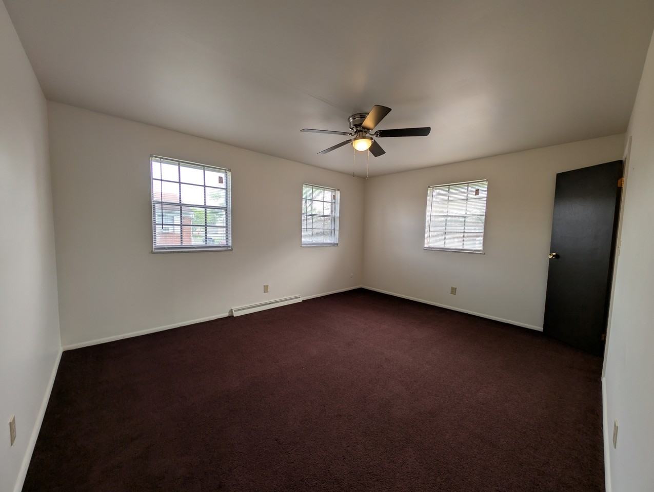 Hamilton Arms Apartments - Photo 7 of 15