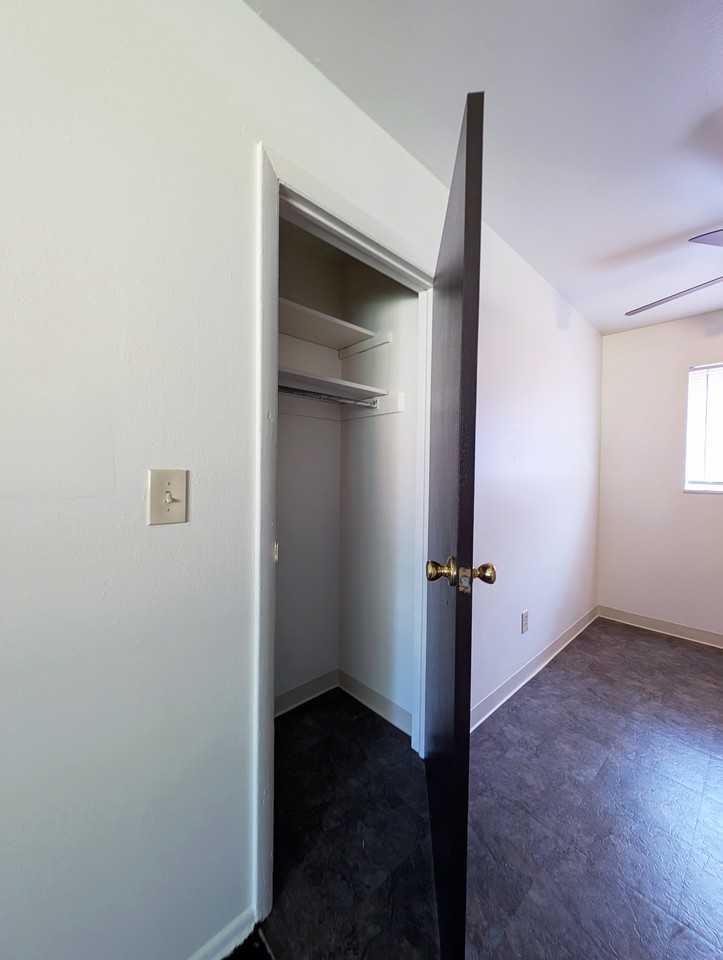 Rustic Ridge Apartments - Photo 7 of 17