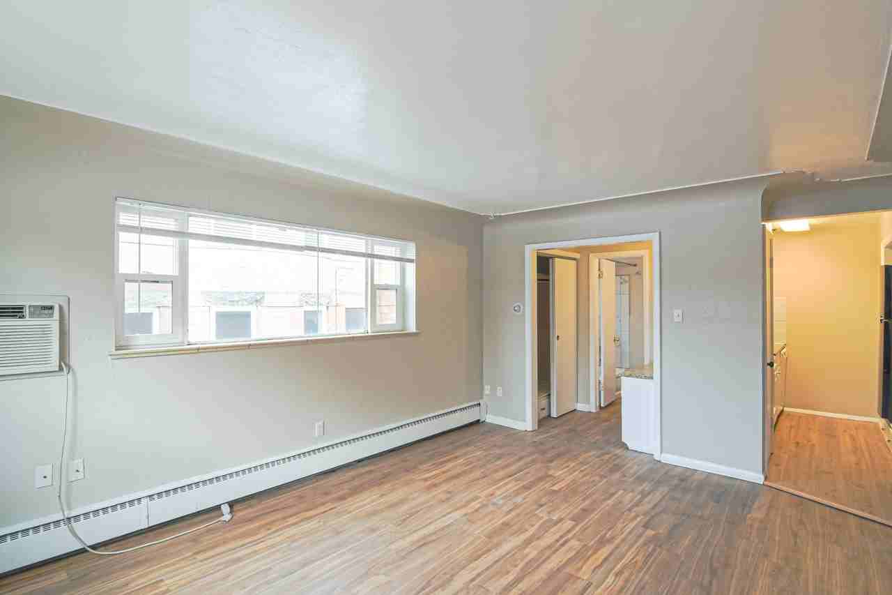 231 Logan Street - Photo 3 of 6