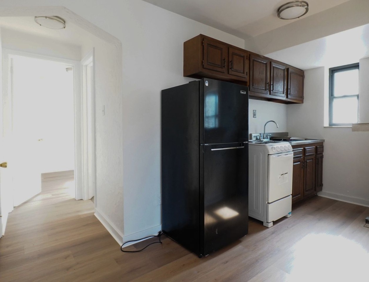 330 Greenlee Road - Photo 2 of 13