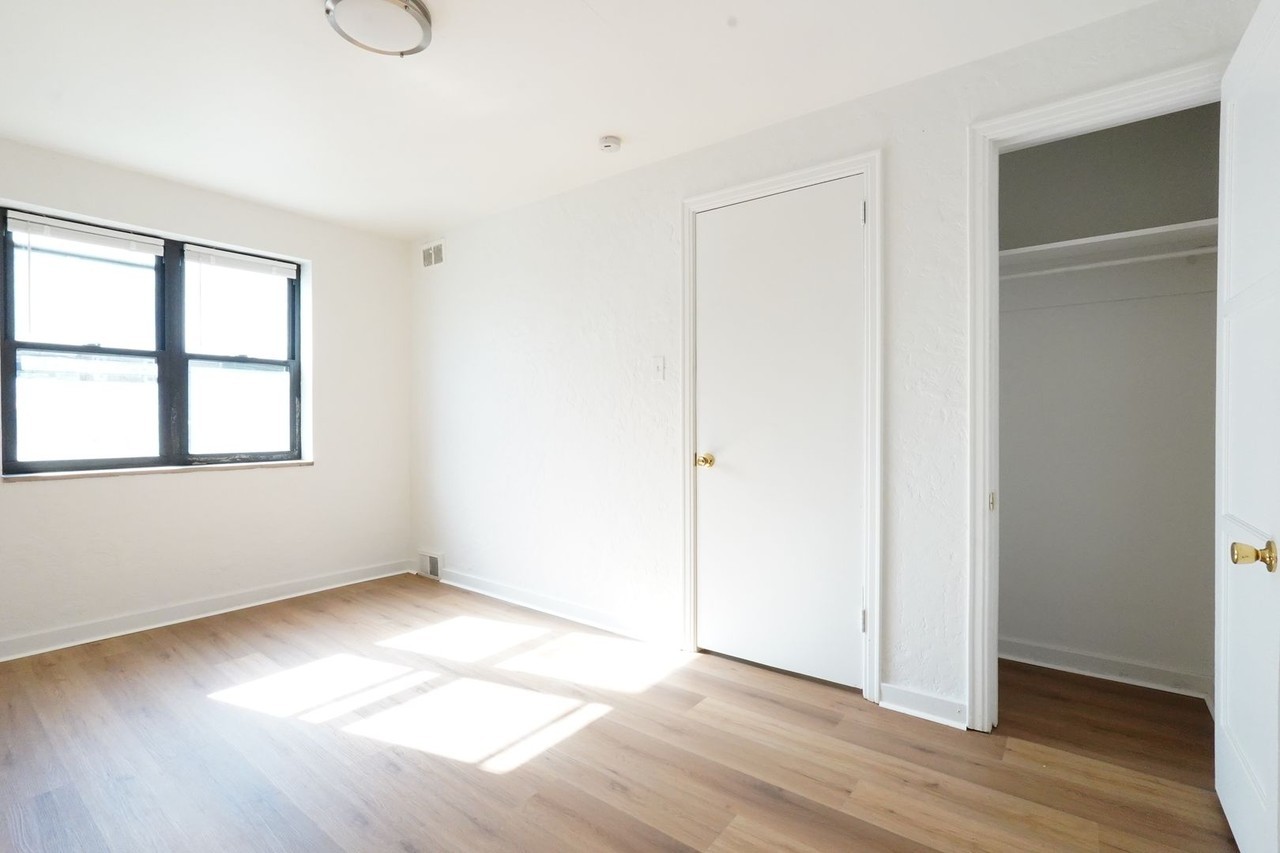 330 Greenlee Road - Photo 7 of 13