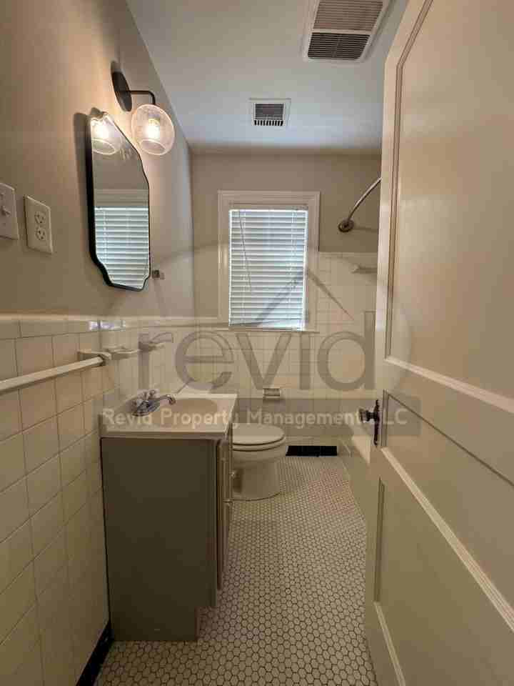 187 Picardy Pl - Photo 7 of 22