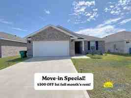 featured image of 4621 Naval Ct