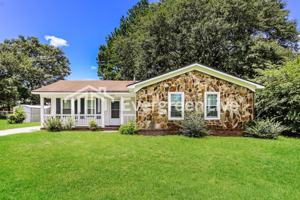 featured image of 3535 Monte Carlo Dr