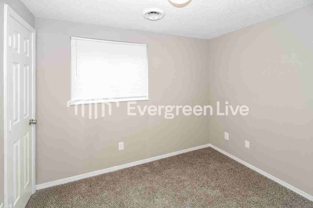 2817 Gailwood Dr - Photo 7 of 15