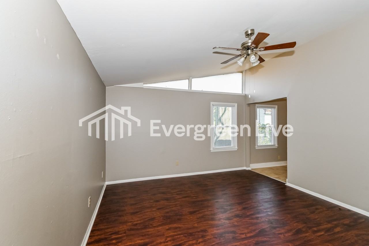 2968 Brandale St - Photo 3 of 15