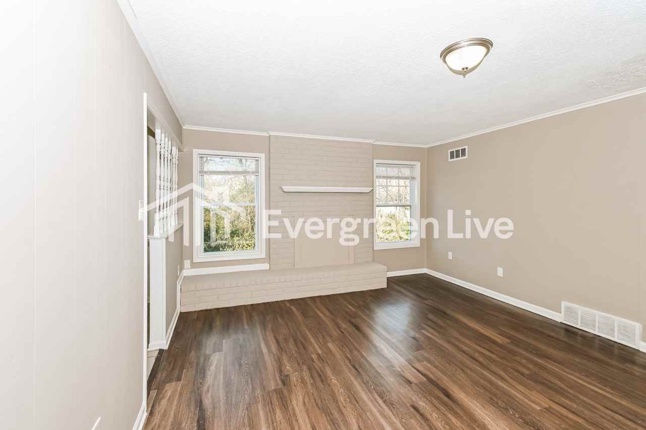 5335 Wythe Cv - Photo 6 of 15