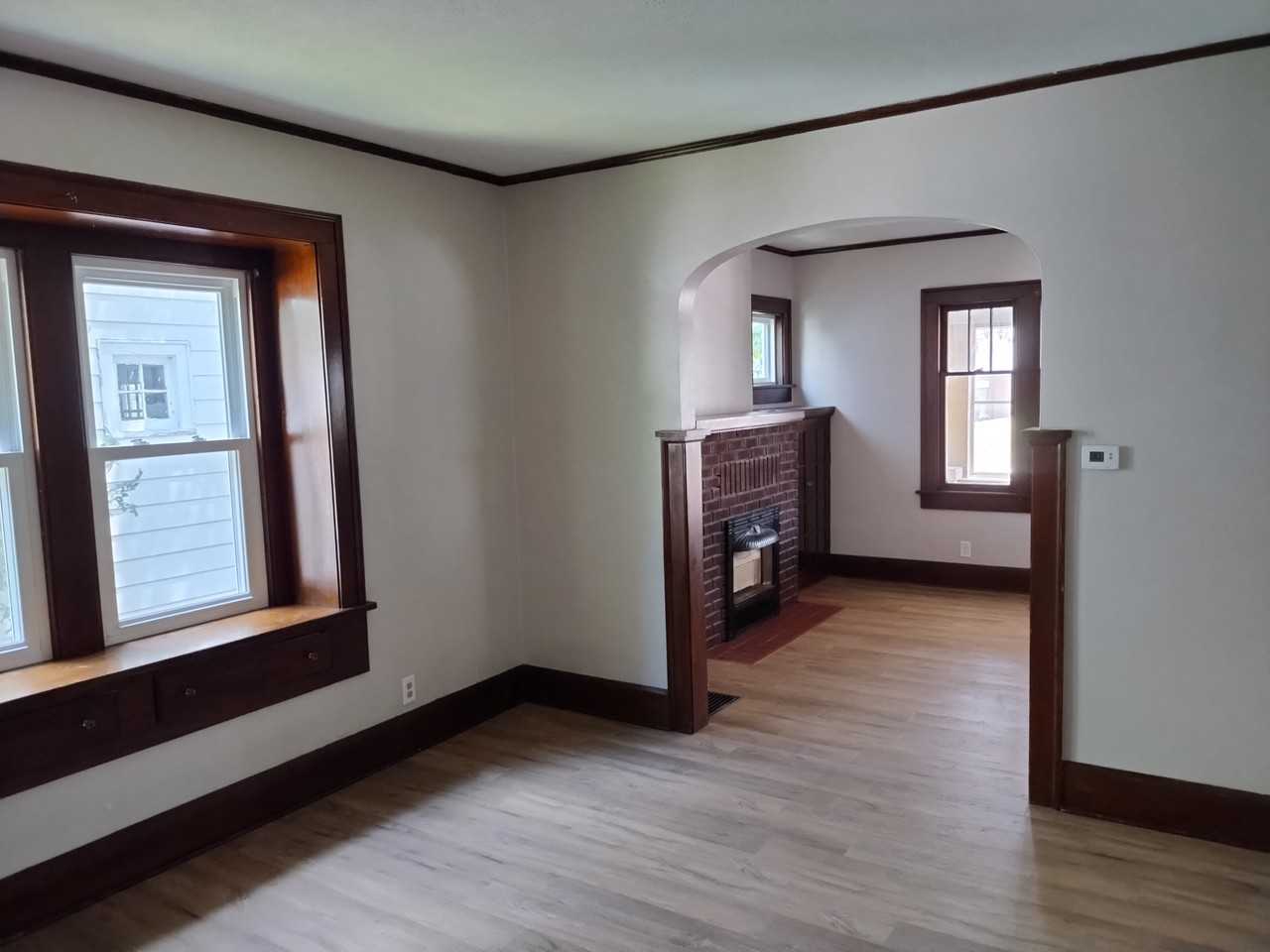 238 E Liberty St - Photo 5 of 23