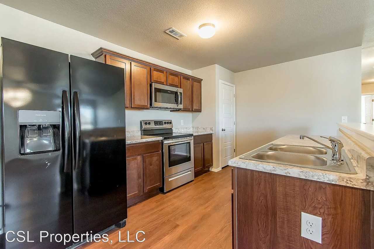 211 Cherry St #211CHERRY - Photo 2 of 11
