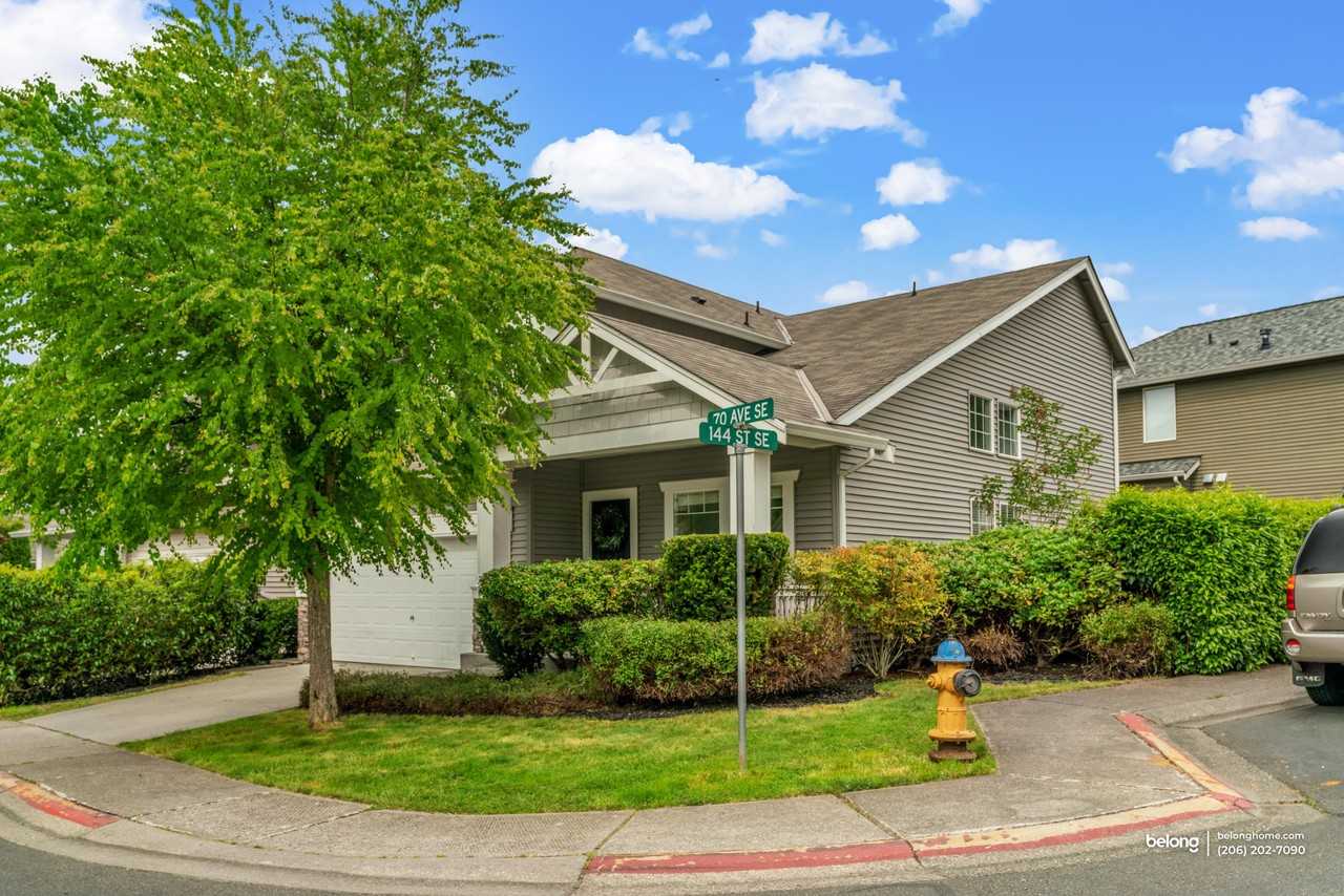 14325 70th Ave Se - Photo 3 of 30
