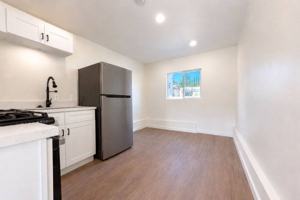 featured image of 6819 N Figueroa St #25