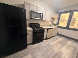 featured image of 101 E High St