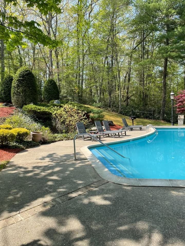 Revel Laurel Ridge - Photo 2 of 2