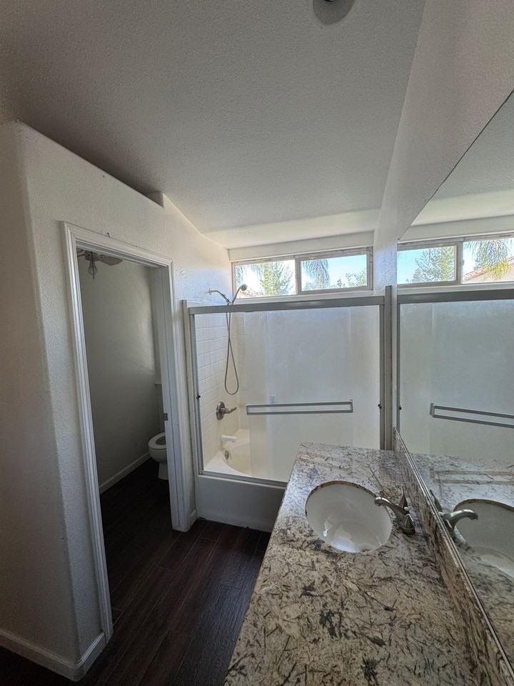 1337 E Sunnyside Ave - Photo 2 of 11