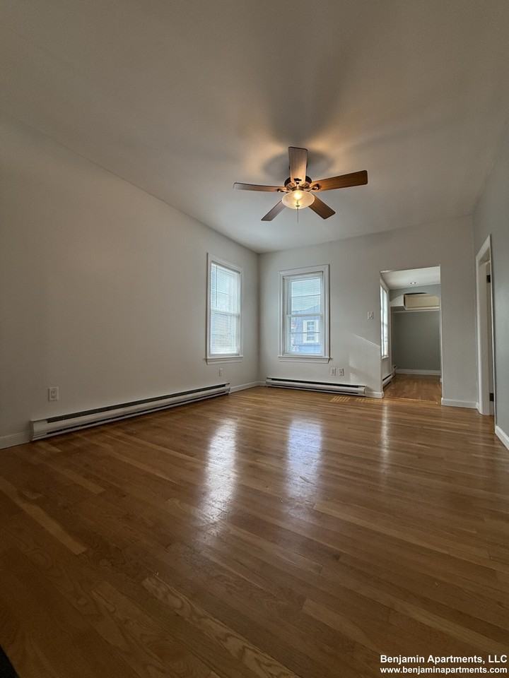 Pembroke St. & Williams Street #2 - Photo 6 of 34