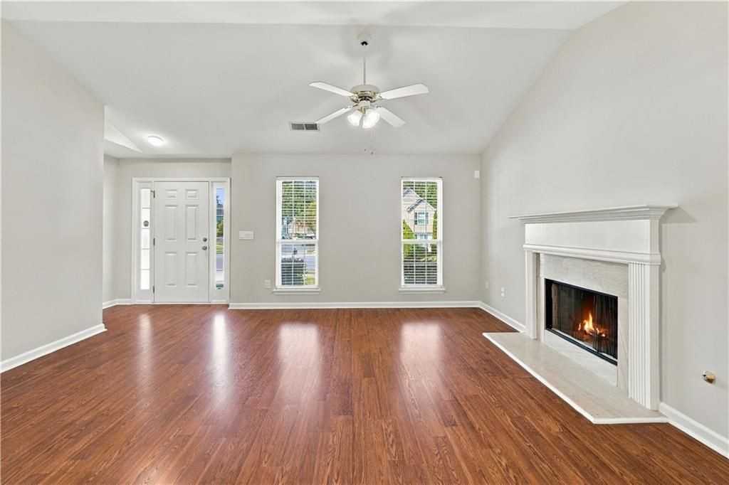 4530 Baker Grove Rd Nw - Photo 2 of 24