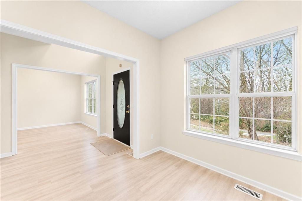 3451 Leisure Ln - Photo 6 of 44