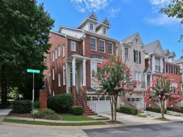 featured image of 973 Emory Parc Way