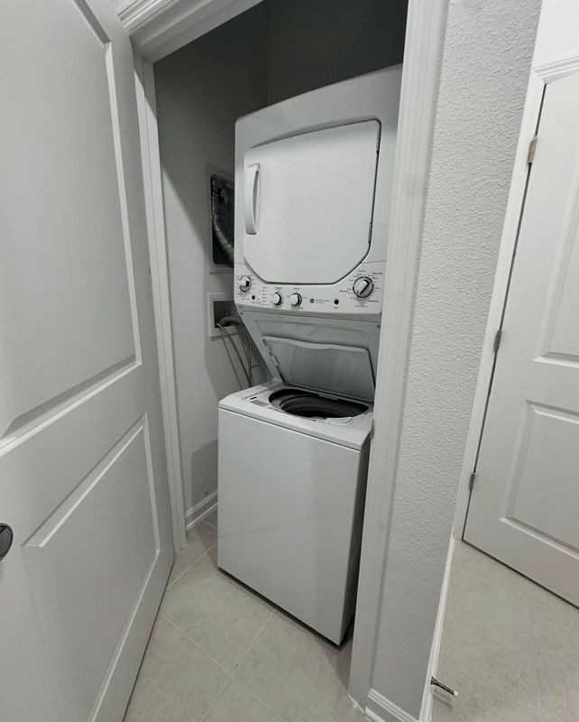 7459 Sandstone Dr - Photo 7 of 9