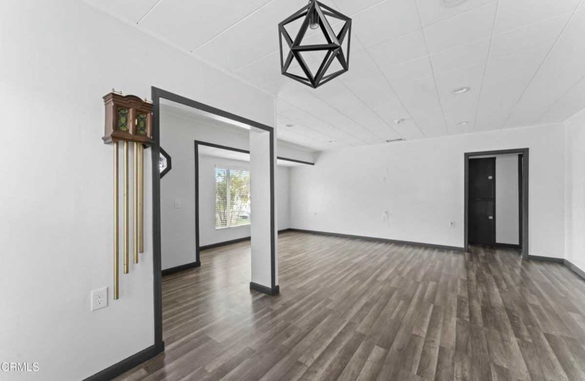 269 Sheppard Rd - Photo 2 of 11