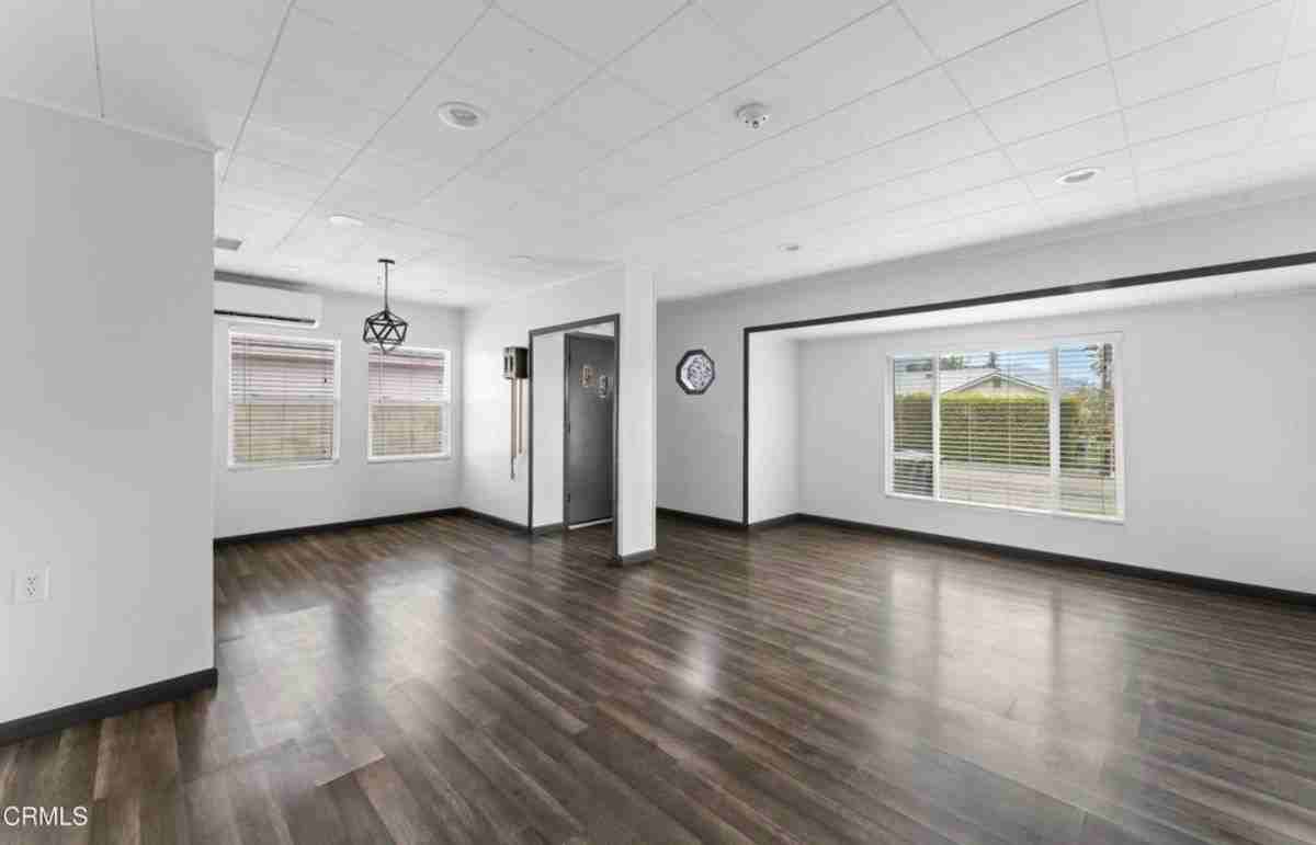 269 Sheppard Rd - Photo 3 of 11