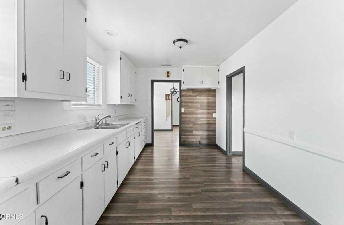 269 Sheppard Rd - Photo 6 of 11