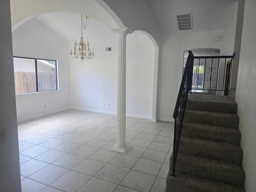 5921 Camray Cir - Photo 2 of 20