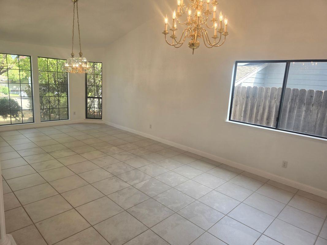 5921 Camray Cir - Photo 4 of 20