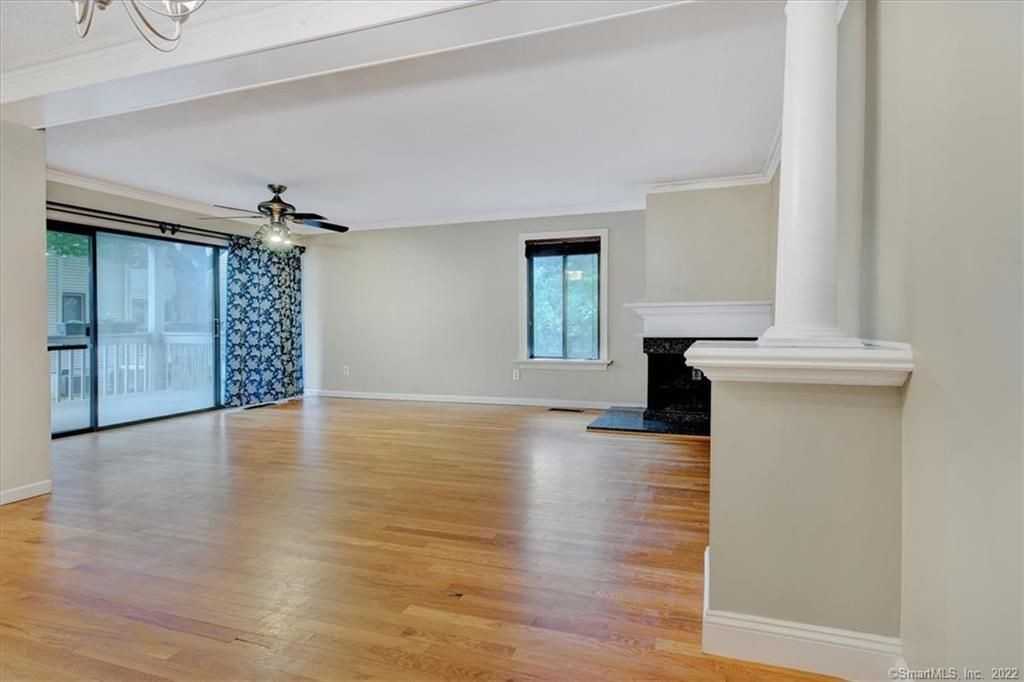 17 Greenbriar Dr - Photo 2 of 5