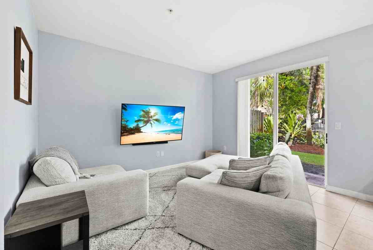 130 Emerald Creek Ter - Photo 4 of 7