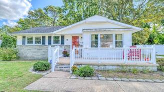 9 Nassau Rd - Photo 1 of 1