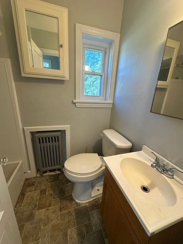 14 S Lewis St ##7 - Photo 5 of 10