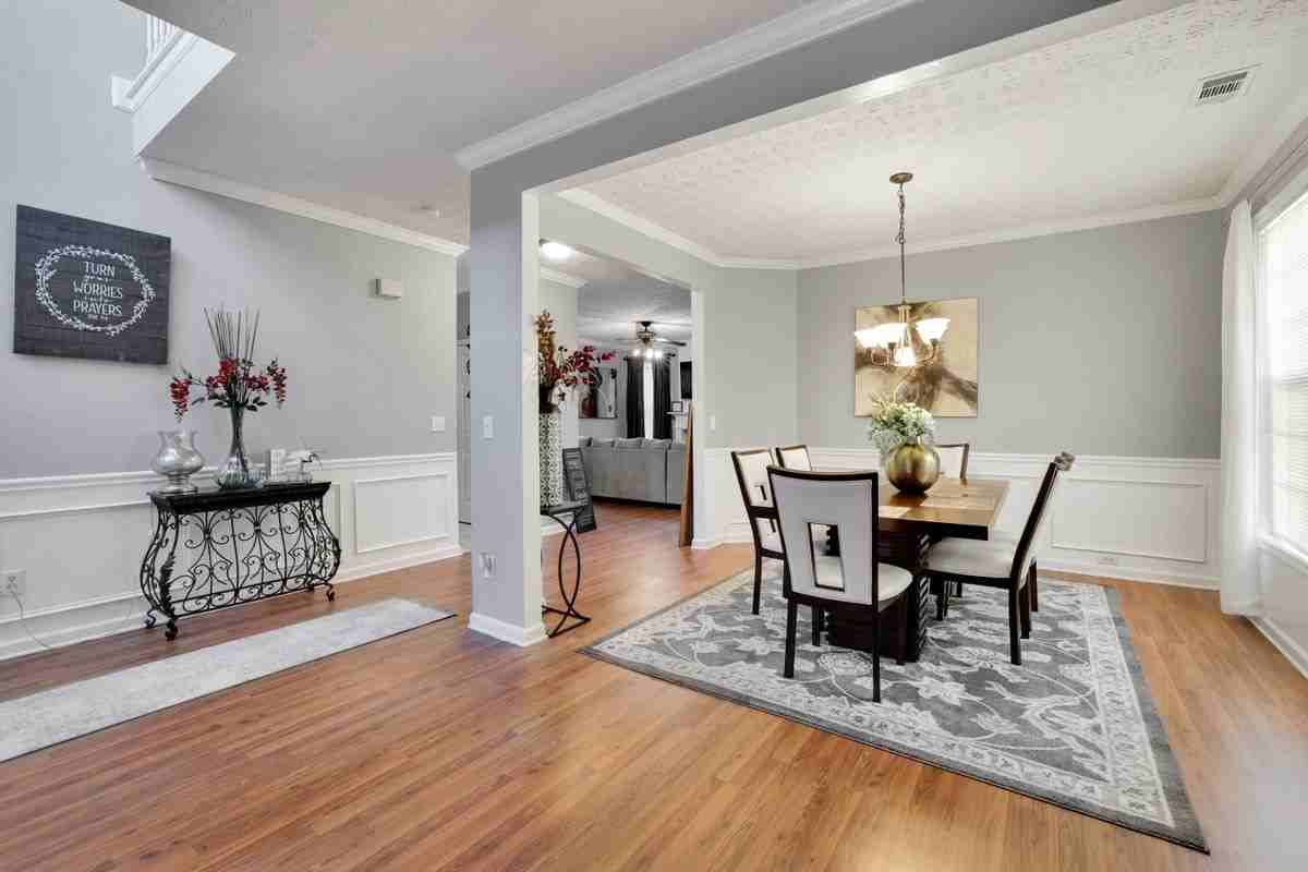 1240 Everwood Dr Sw - Photo 6 of 37