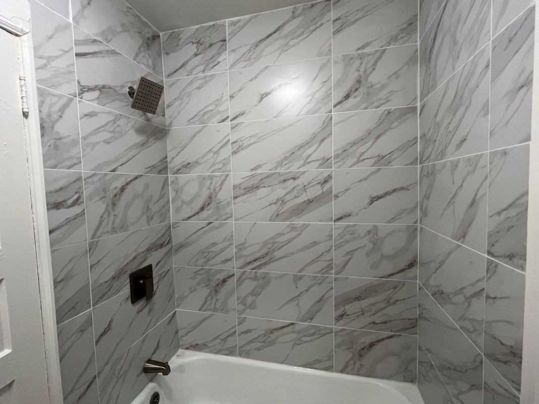 3630 Locust St - Photo 6 of 20