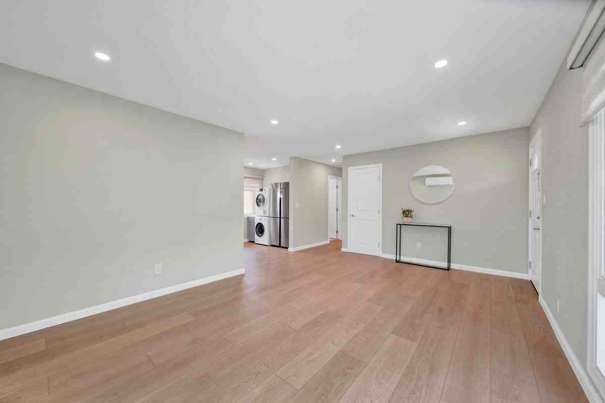 90 W Highland Ave - Photo 7 of 16