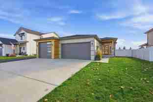 3294 W Giovanni Ln - Photo 1 of 1