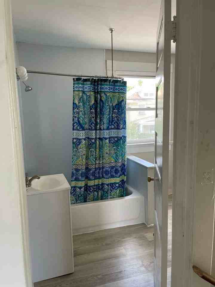 112 Ridge Ave - Photo 2 of 28