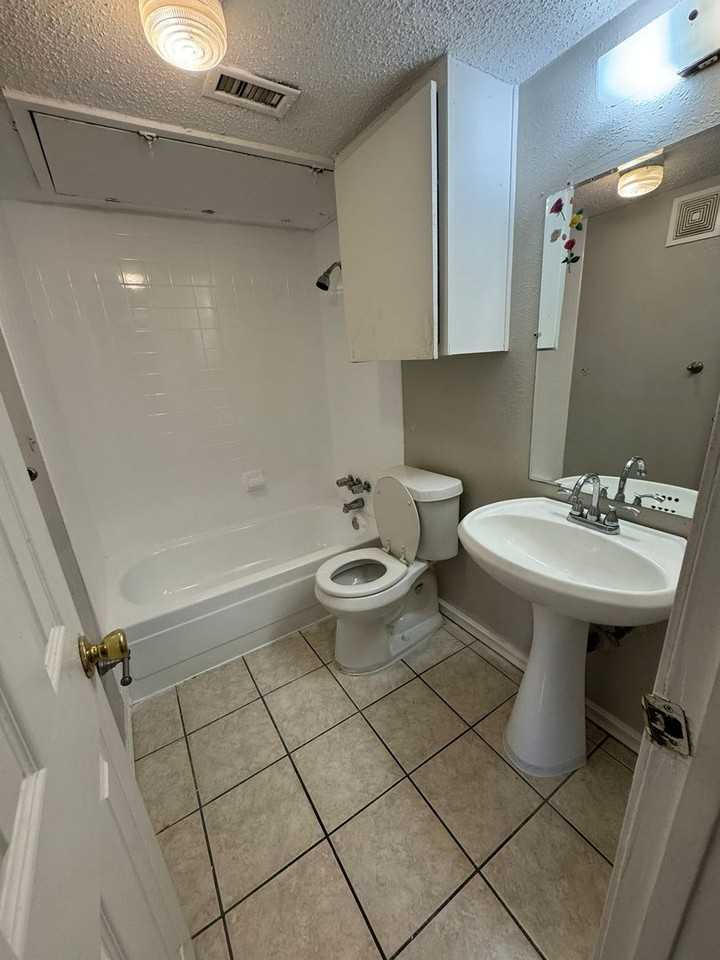 4630 Country Creek Dr #1214 - Photo 4 of 8