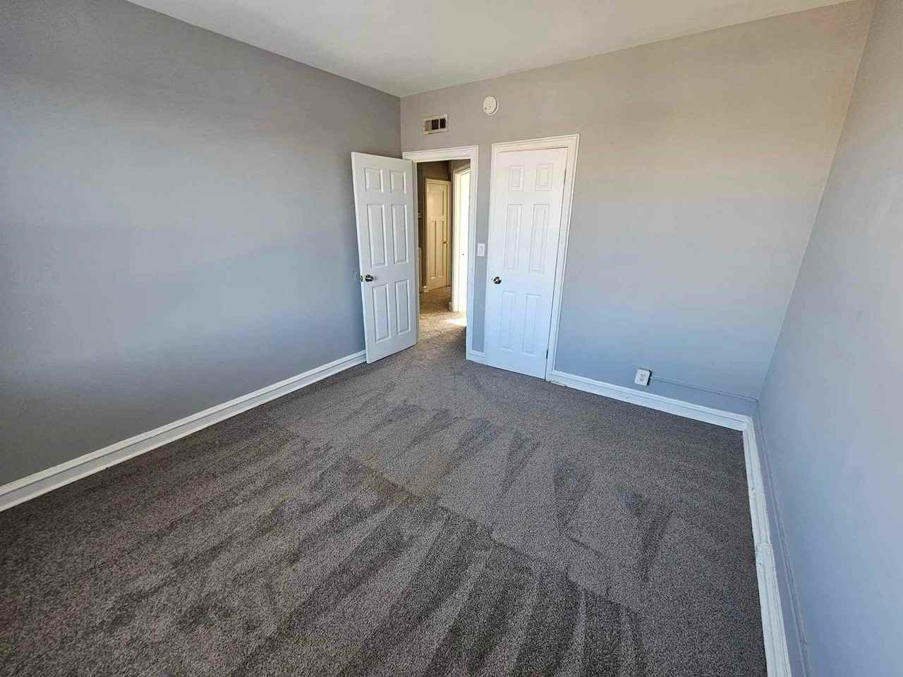 3540 Juneway - Photo 4 of 6