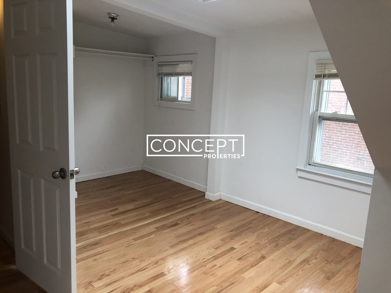 22 Pembroke St #2 - Photo 4 of 41