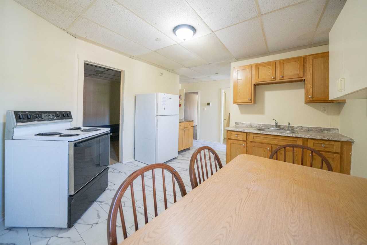 83 - 7 Franklin Street - Photo 2 of 16
