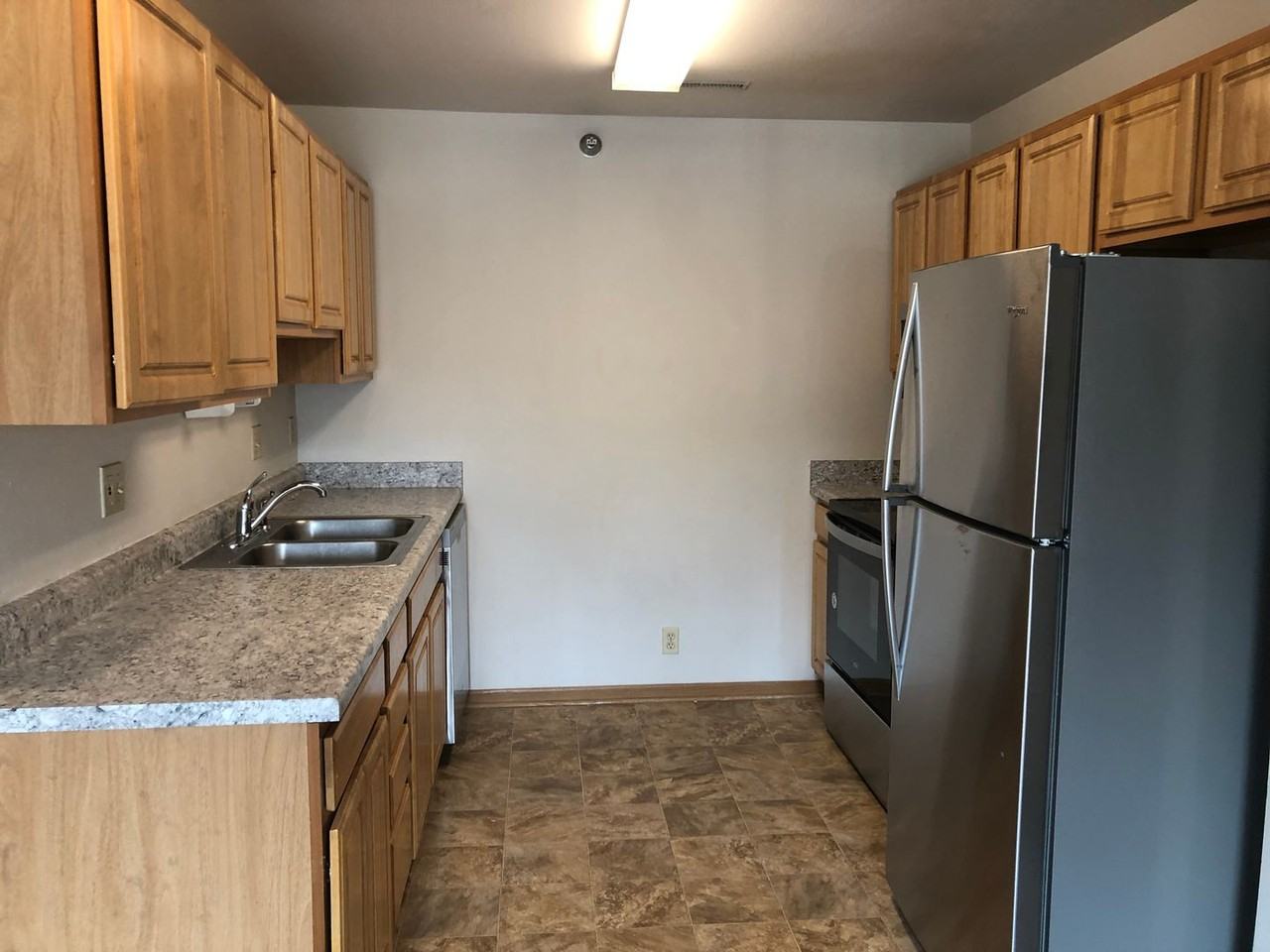 258 N. Hyland - Photo 6 of 50