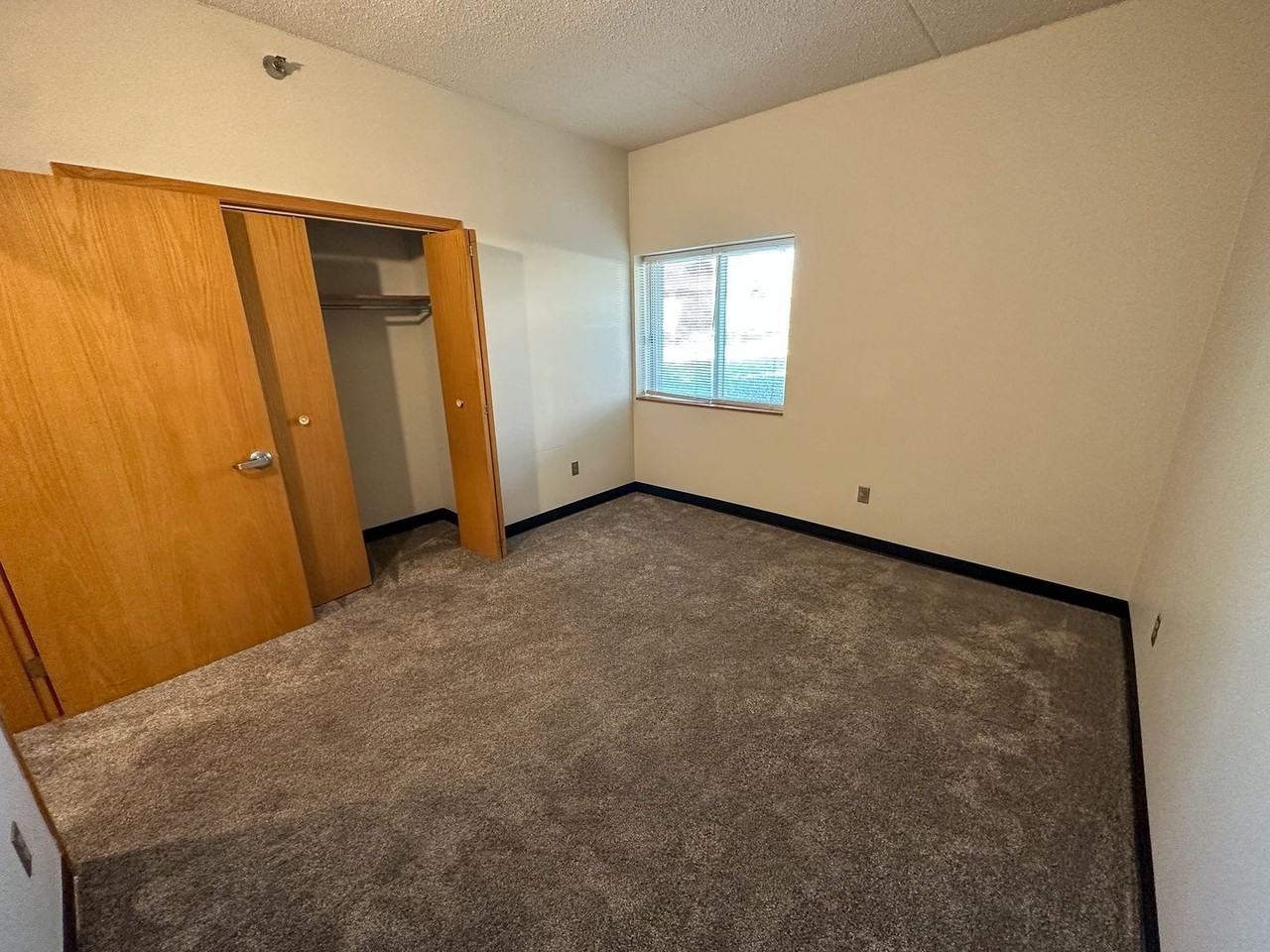 245 Hyland - Photo 6 of 50