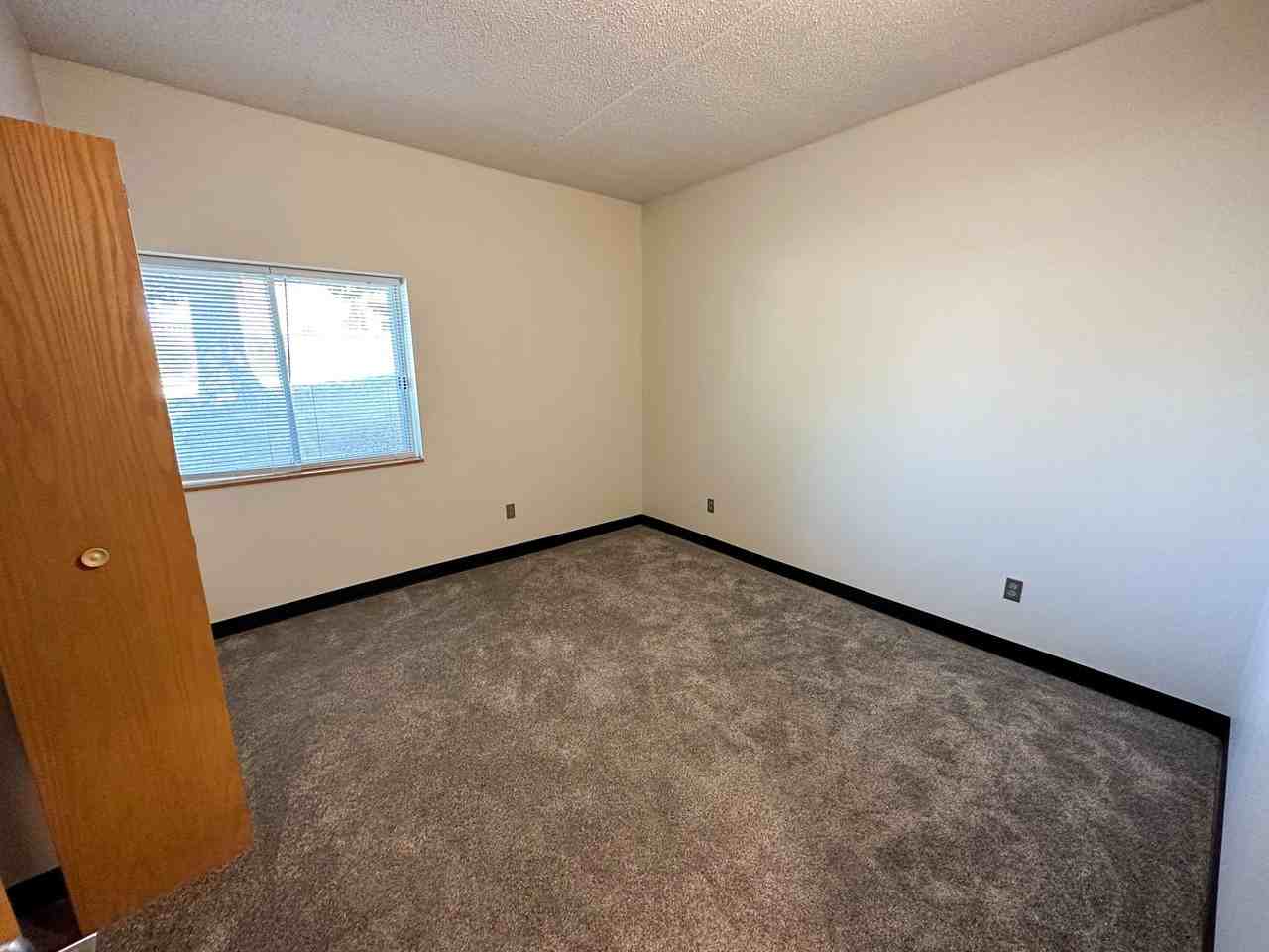 245 Hyland - Photo 7 of 50