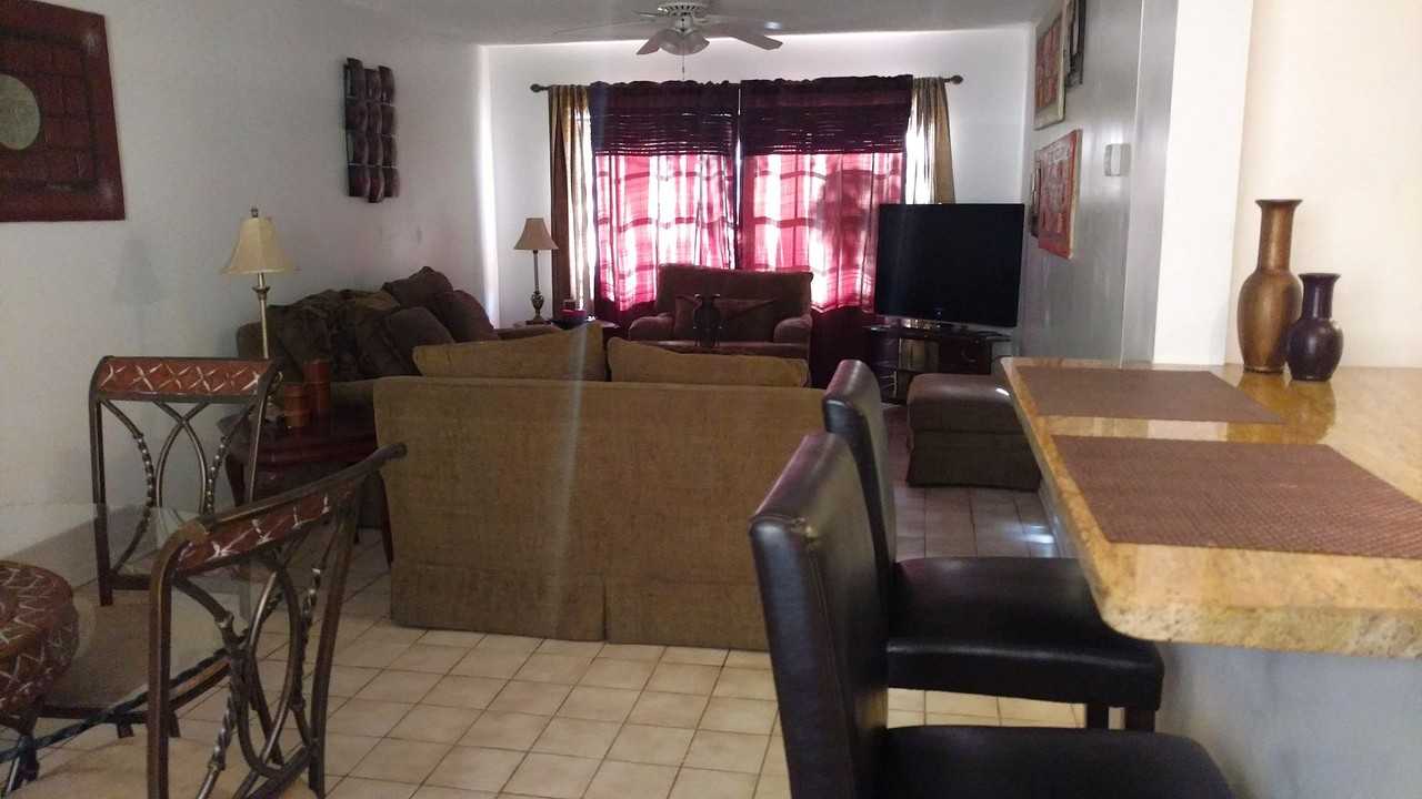 216 Glenview Blvd - Photo 5 of 26