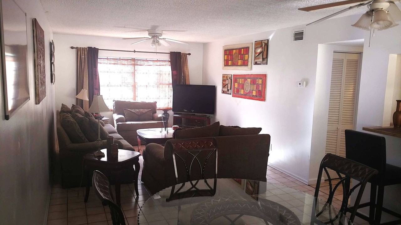 216 Glenview Blvd - Photo 6 of 26