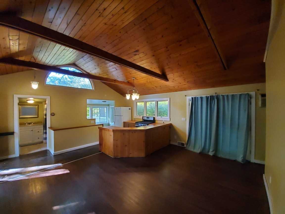 3770 Woodview Ave - Photo 3 of 16
