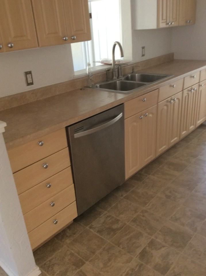 285 Clover Ln - Photo 7 of 33
