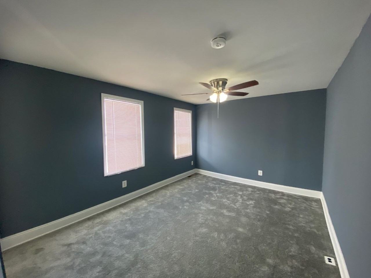 1619 Rutland Ave - Photo 6 of 10