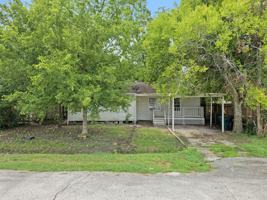 featured image of 4114 Clover St